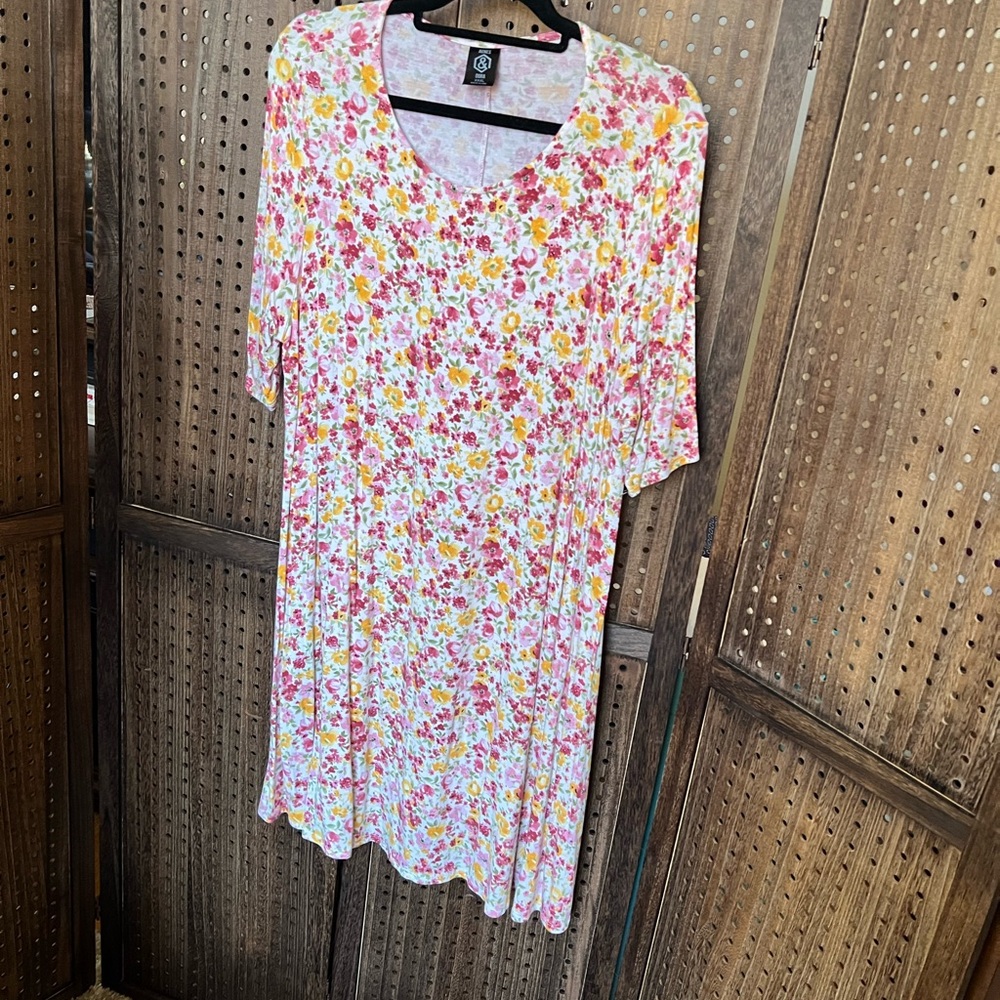 Agnes & Dora Floral Print Dress